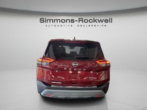 Used 2023 Nissan Rogue SV AWD/4WD image 4