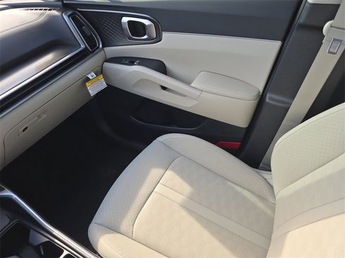 New 2026 Kia Sorento S image 15