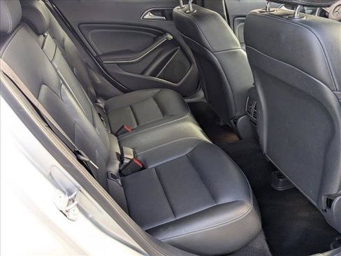 Used 2019 Mercedes-Benz GLA 250 image 20