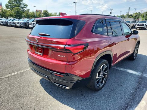 Certified 2025 Buick Enclave Sport Touring w/ Power Package AWD/4WD image 3