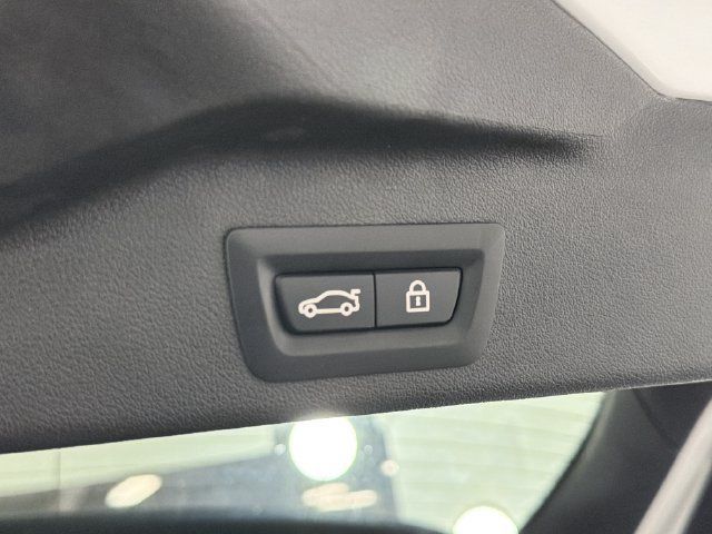 Used 2023 BMW X5 sDrive40i RWD image 22