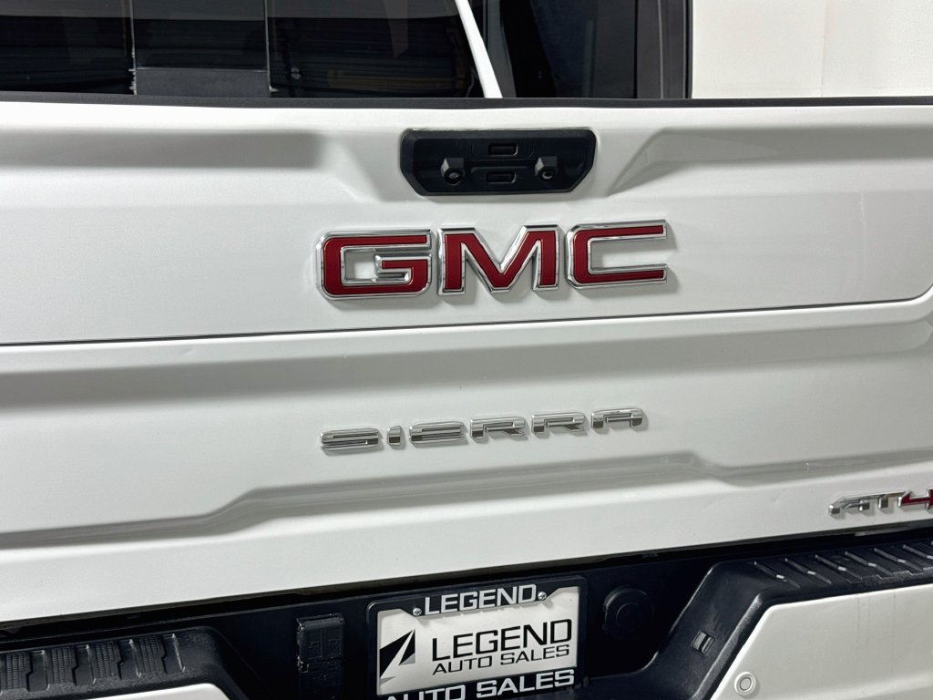 Used 2024 GMC Sierra 2500 AT4 w/ AT4 Premium Plus Package AWD/4WD image 10