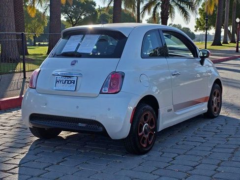 Used 2017 FIAT 500 e w/ Esport Package image 4