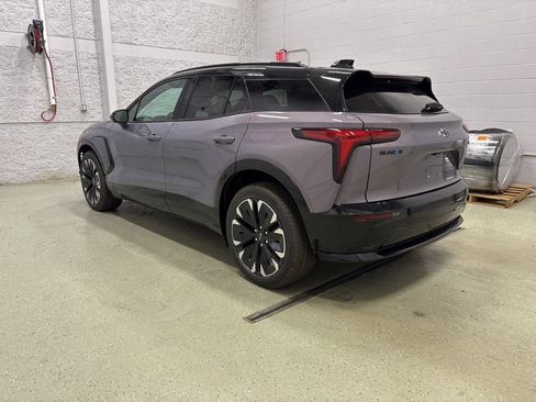 New 2026 Chevrolet Blazer EV RS image 3