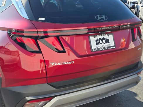 New 2025 Hyundai Tucson SEL image 13