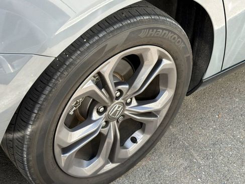 Used 2024 Honda Accord EX-L image 4