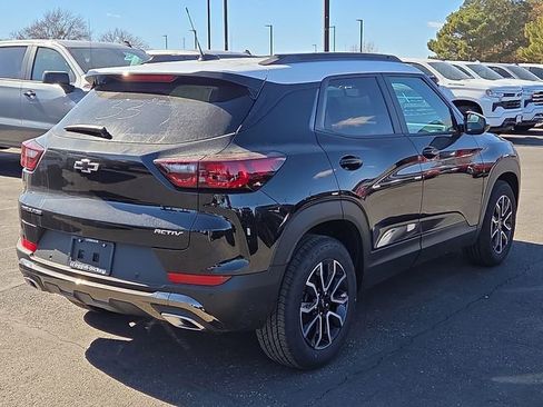 New 2026 Chevrolet TrailBlazer ACTIV w/ Convenience Package image 3