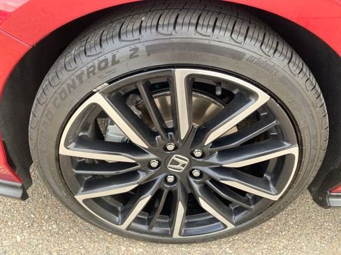 Used 2024 Honda Accord Touring image 29