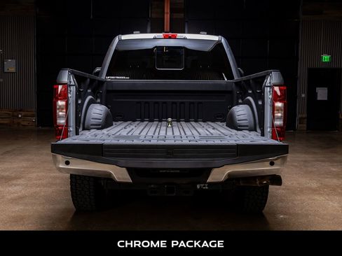 Used 2022 Ford F250 XLT w/ XLT Premium Package image 8