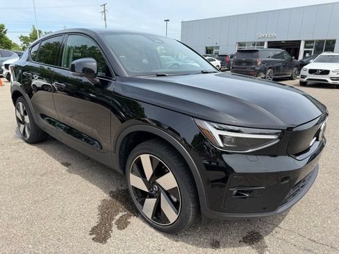 Used 2023 Volvo C40 P8 Recharge Ultimate AWD/4WD image 3