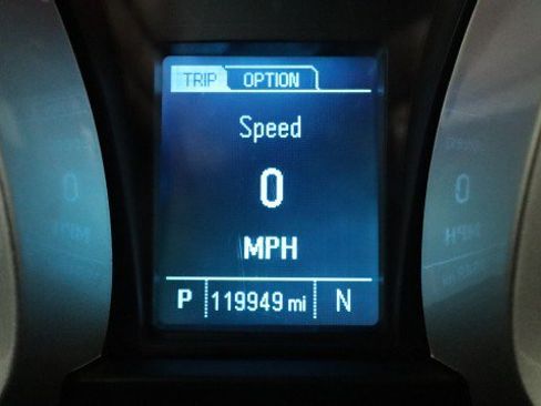 Used 2017 Chevrolet Equinox LS FWD image 18