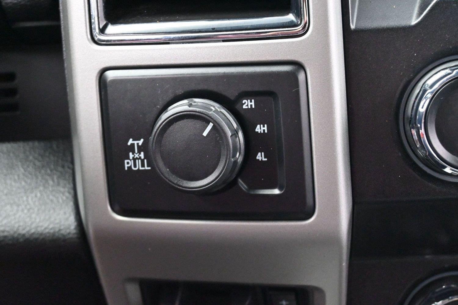 Used 2020 Ford F250 Lariat AWD/4WD image 26