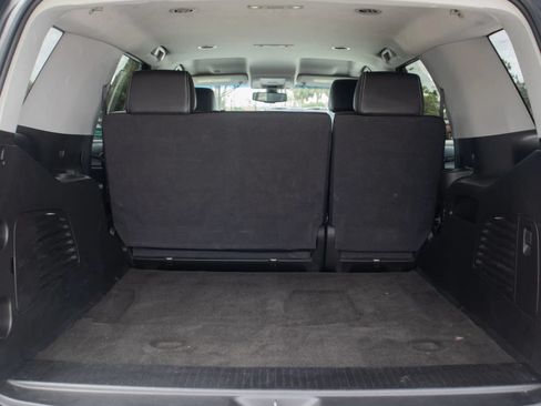 Used 2018 Chevrolet Tahoe LS RWD image 8