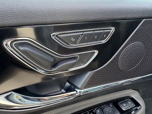 New 2026 Lincoln Corsair Grand Touring image 18