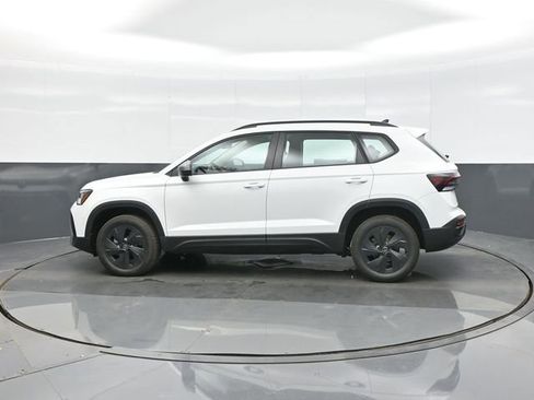 New 2026 Volkswagen Taos S FWD image 4