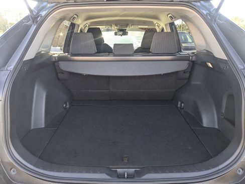 Used 2025 Toyota RAV4 LE AWD/4WD image 13