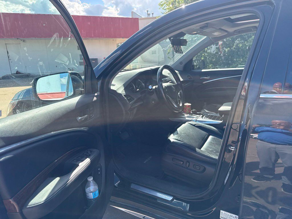 Used 2017 Acura MDX w/ Technology Package FWD image 9