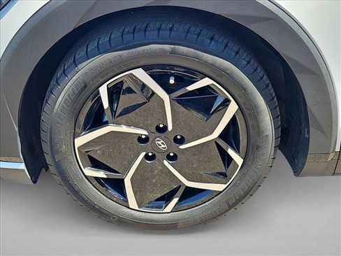 Certified 2023 Hyundai Ioniq 5 SE RWD image 30