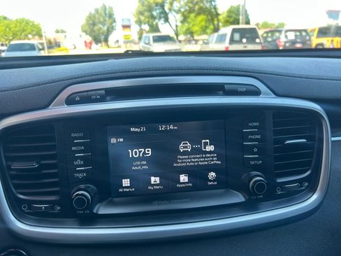 Used 2019 Kia Sorento EX FWD image 7