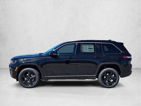 New 2026 Jeep Grand Cherokee Limited w/ Limited Altitude Package AWD/4WD image 10