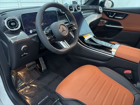 New 2026 Mercedes-Benz GLC 300 image 12