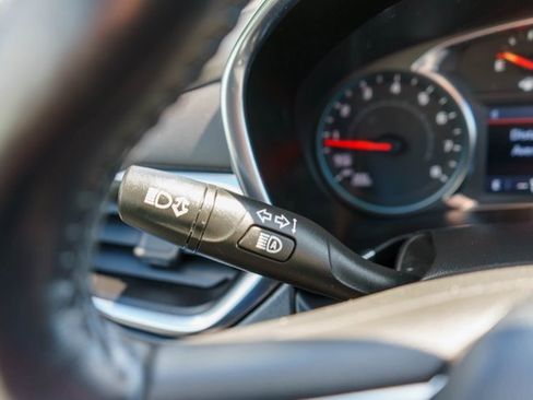 Used 2022 Chevrolet Equinox LT image 26