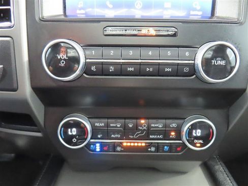 Used 2021 Ford Expedition XLT RWD image 27