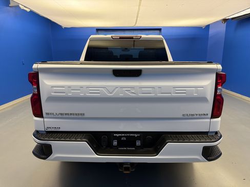 Used 2021 Chevrolet Silverado 1500 Custom AWD/4WD image 6