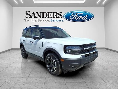 New 2026 Ford Bronco Sport Outer Banks w/ Outer Banks Tech Package+ AWD/4WD image 1