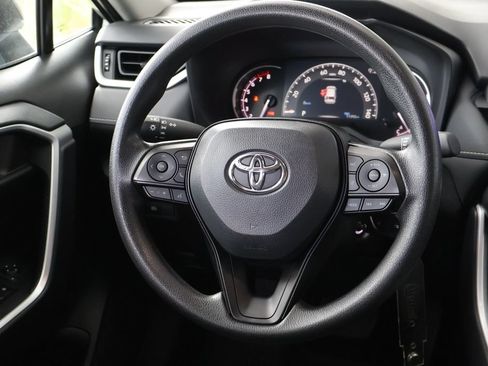 Certified 2025 Toyota RAV4 LE AWD/4WD image 25