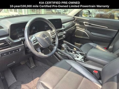 Certified 2025 Kia Telluride S FWD image 4