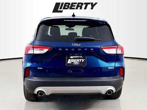 Certified 2020 Ford Escape SE image 6