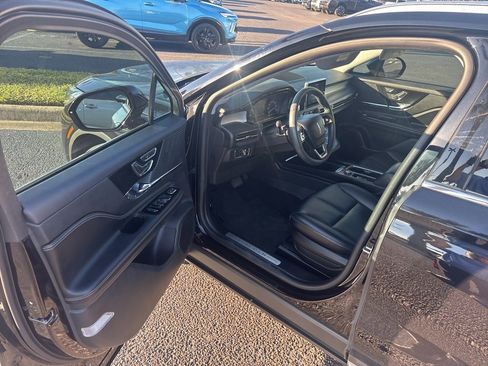 Used 2022 Lincoln Corsair FWD image 13