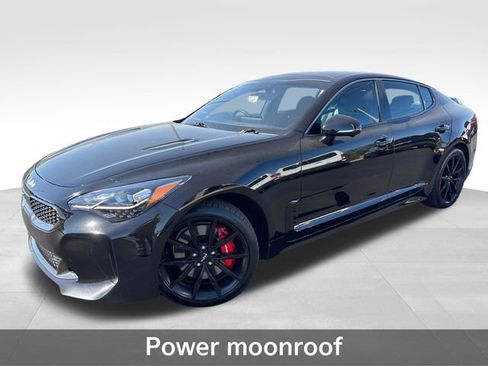 Used 2022 Kia Stinger GT2 w/ Scorpion Package AWD/4WD image 10