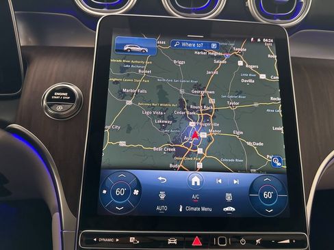 Used 2026 Mercedes-Benz GLC 300 GLC 300 image 34