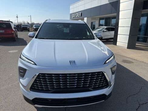 New 2026 Buick Enclave Avenir w/ Super Cruise Package image 3