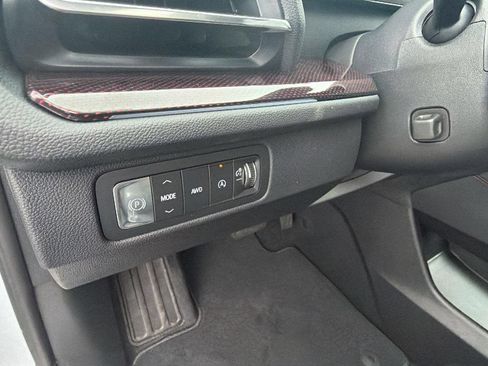 New 2026 Chevrolet Traverse RS AWD/4WD image 24