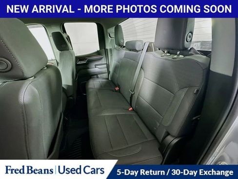 Used 2024 Chevrolet Silverado 1500 LT image 25