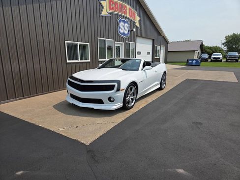 Used 2011 Chevrolet Camaro SS w/ RS Package RWD image 2