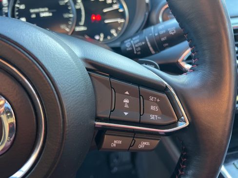 Used 2023 MAZDA CX-9 Carbon Edition image 16