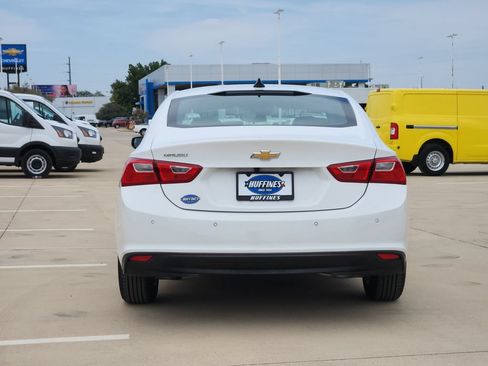 Used 2024 Chevrolet Malibu LS w/ Driver Confidence Package FWD image 6