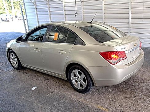 Used 2014 Chevrolet Cruze LT FWD image 4