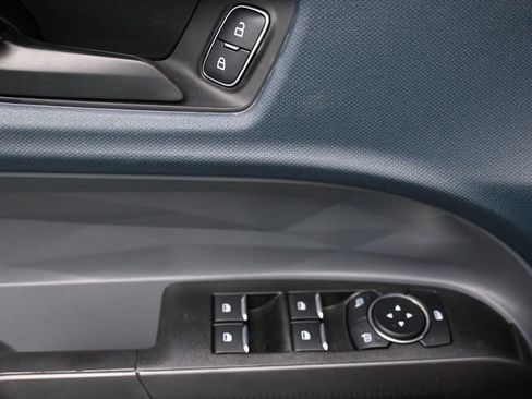 Used 2025 Ford Maverick XLT w/ XLT Luxury Package AWD/4WD image 12