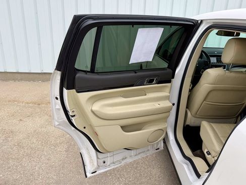 Used 2016 Lincoln MKT AWD w/ Equipment Group 201A image 17
