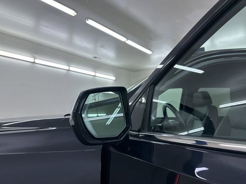 Used 2024 Chevrolet Tahoe Premier image 17