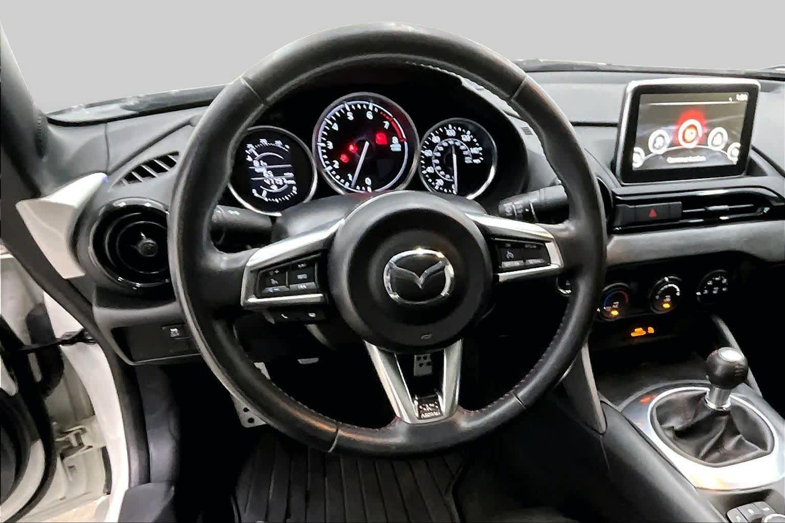 Used 2016 MAZDA MX-5 Miata Club w/ Brembo/BBS Package RWD image 6