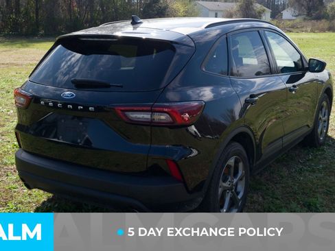 Used 2025 Ford Escape ST-Line image 4