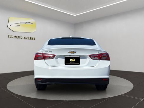 Used 2022 Chevrolet Malibu LT image 6