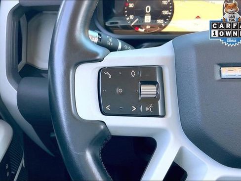 Used 2022 Land Rover Defender 110 S image 18