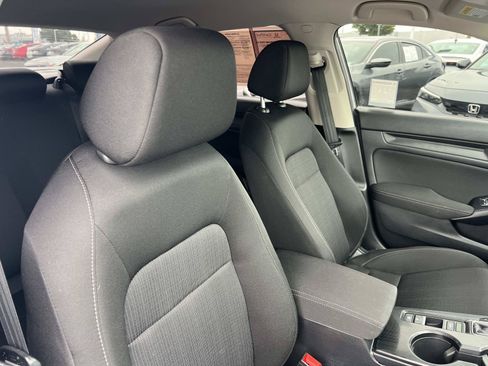 Certified 2023 Honda Civic LX image 27